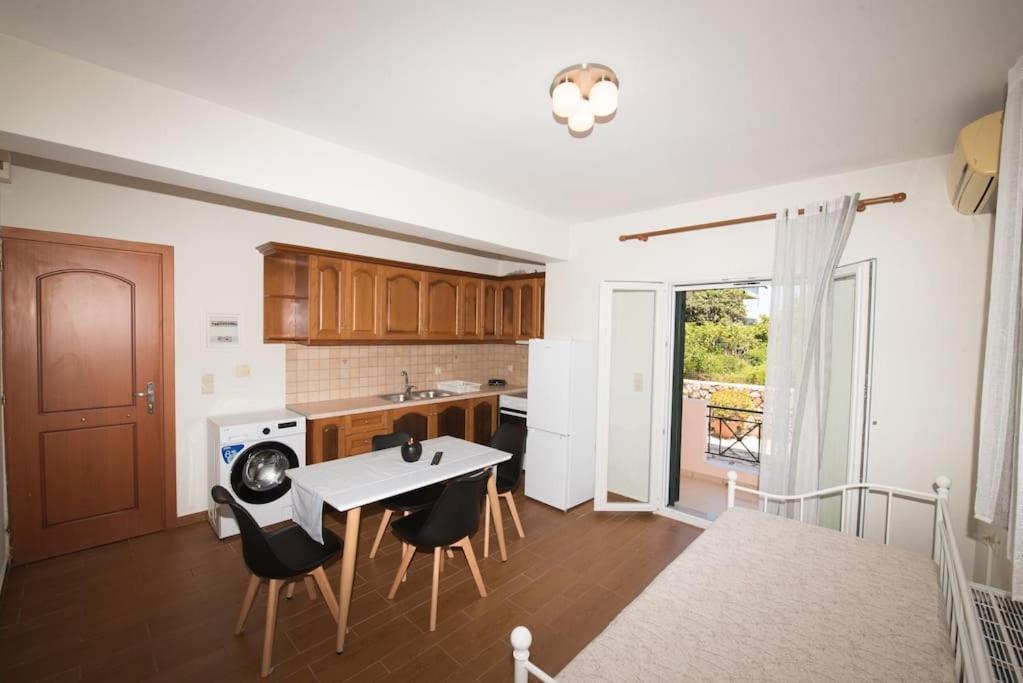 Anna Maria Apartment Lefkada City Ngoại thất bức ảnh